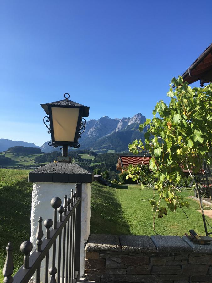 Oberwinklgut Hotel Bischofshofen Bagian luar foto